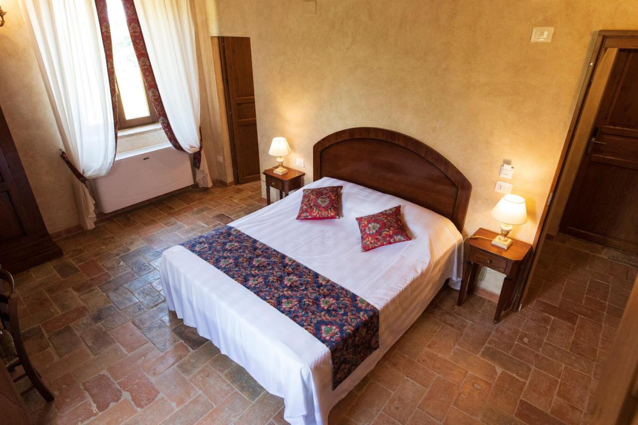 פאנו Locanda Di Montegiove מראה חיצוני תמונה