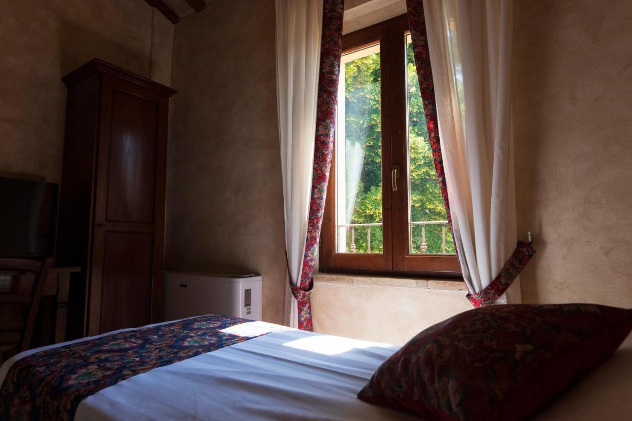 פאנו Locanda Di Montegiove מראה חיצוני תמונה